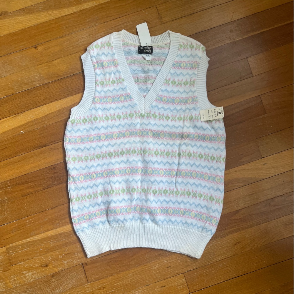 NWT vintage Susan Ess Sweater vest size M